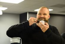 Ex-Gators catcher David Ross of Cubs homers in his last game, Game 7 of the World Series