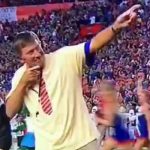 WATCH: Steve Spurrier celebrates like Usain Bolt before Florida Gators game