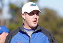 Florida retains director of player personnel Drew Hughes, holding off South Carolina