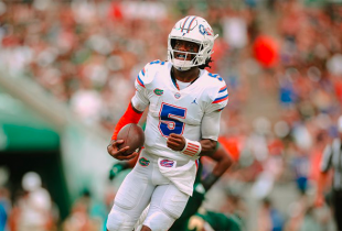Florida QB Emory Jones to enter transfer portal despite initially staying for spring practice, per report