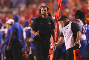 Florida hiring second OL coach, again: Jonathan DeCoster set to join Gators as assistant, per reports