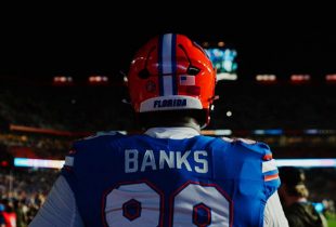 2026 NFL Draft mock projections: Where will Florida Gators like Caleb Banks, Trey Smack land?